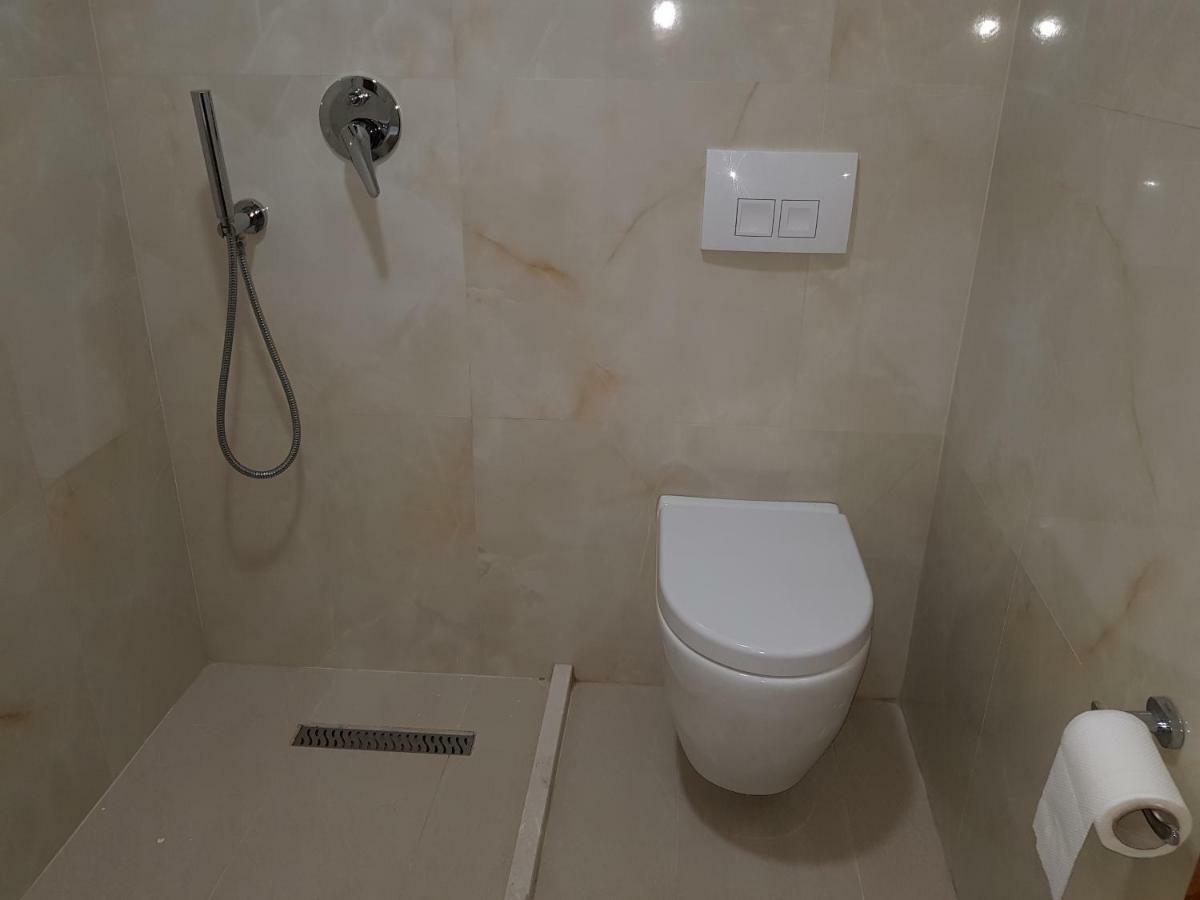 Hotel Verzaci Rinas ห้อง รูปภาพ